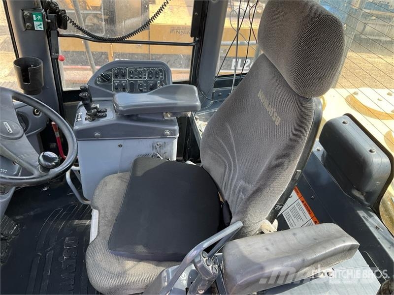 Komatsu WA500-6 Wheel Loader Utovarivači na kotačima