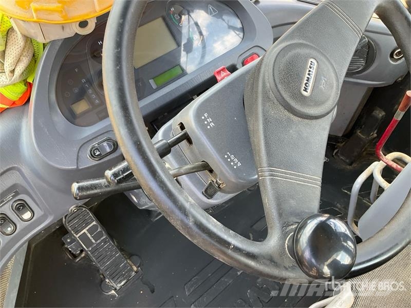 Komatsu WA500-6 Wheel Loader Utovarivači na kotačima