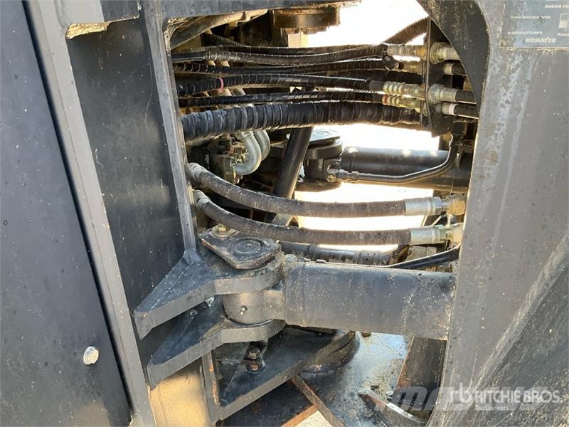 Komatsu WA500-6 Wheel Loader Utovarivači na kotačima