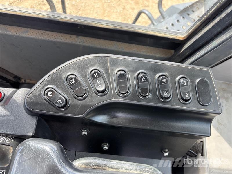 Komatsu WA500-8 Wheel Loader Utovarivači na kotačima