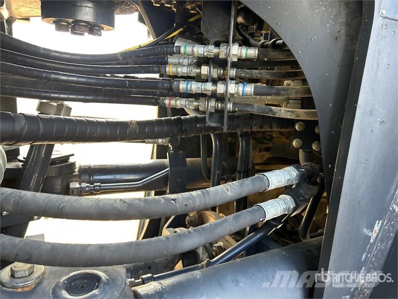 Komatsu WA500-8 Wheel Loader Utovarivači na kotačima