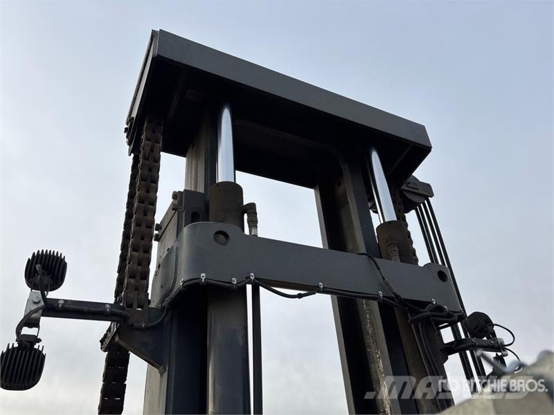 Kone SMV 16-1200B 36000 lb 4x4 Rough Terrain Forklift Vorkheftruck voor zwaar terrein