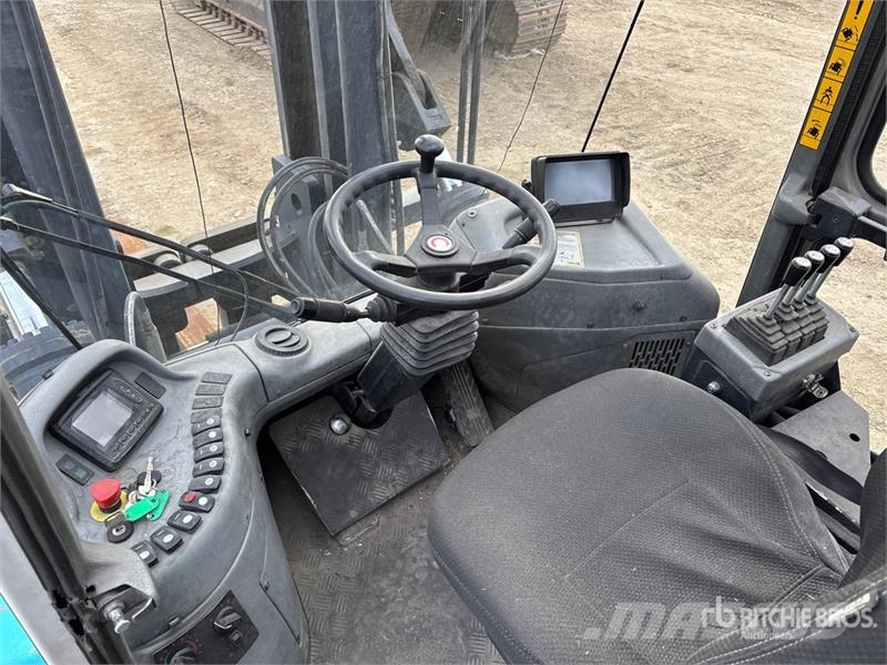 Kone SMV 16-1200B 36000 lb 4x4 Rough Terrain Forklift Vorkheftruck voor zwaar terrein