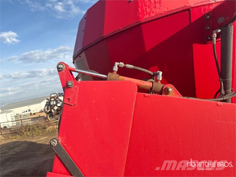 Kongskilde VM14 12200 kg 16 ft Wagon Feed Mixer Mikser hranilice