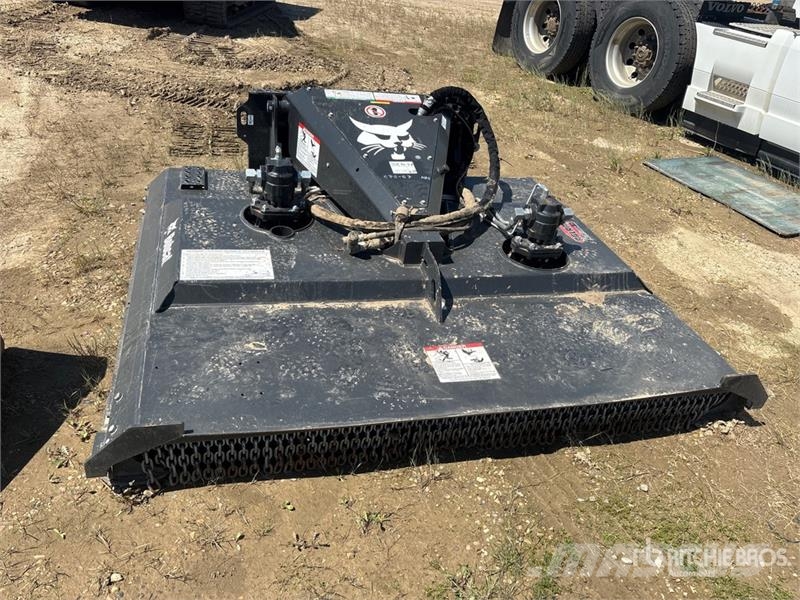 Kubota 80 80 in Skid Steer Brush Cutter Asılı ve çekilir biçme makineleri
