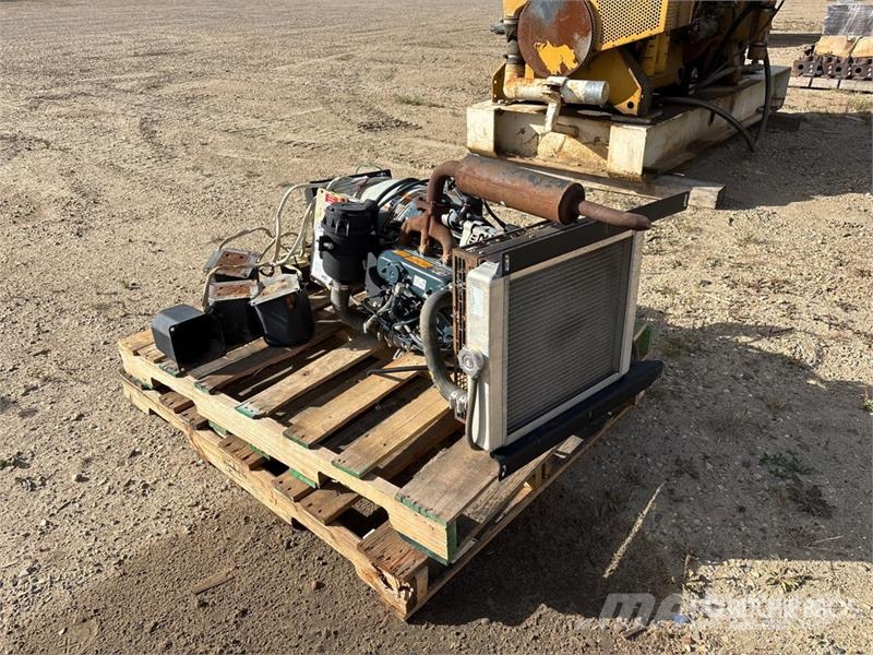 Kubota D1105-BG-EF01 12.6 kW 1.1 L Engine Motori