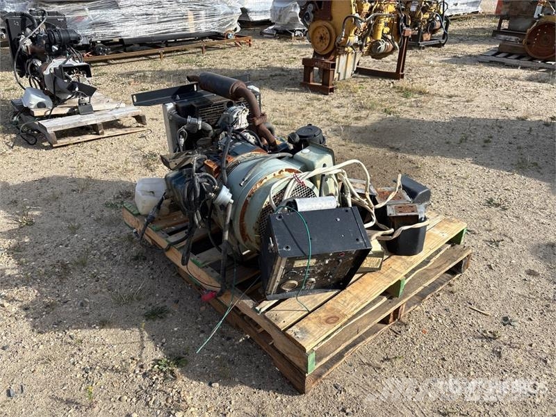 Kubota D1105-BG-EF01 12.6 kW 1.1 L Engine Motori