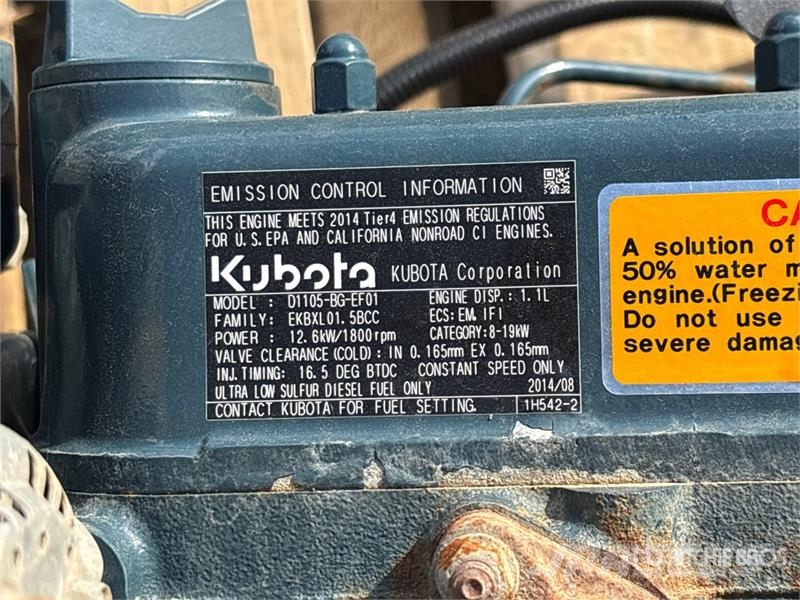 Kubota D1105-BG-EF01 12.6 kW 1.1 L Engine Motori