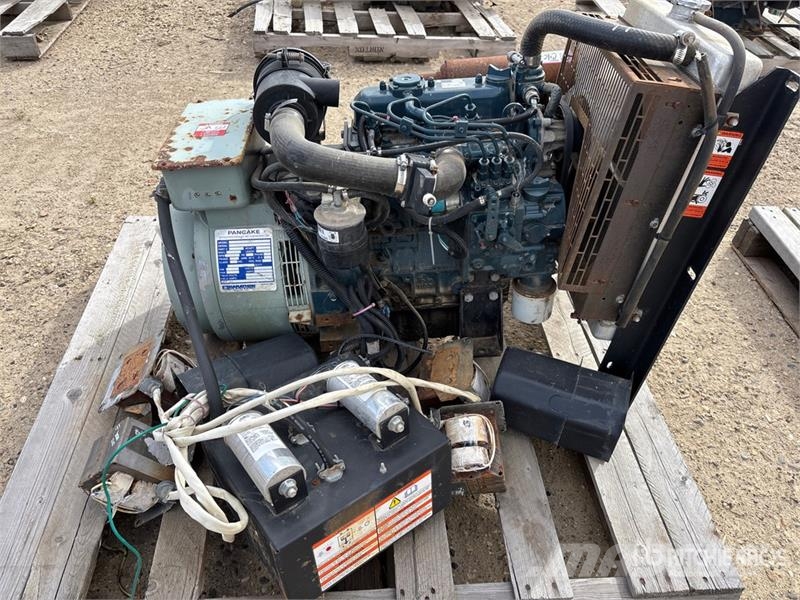 Kubota D1105-BG-ET01 12.6 kW 1.1 L Engine Motorer