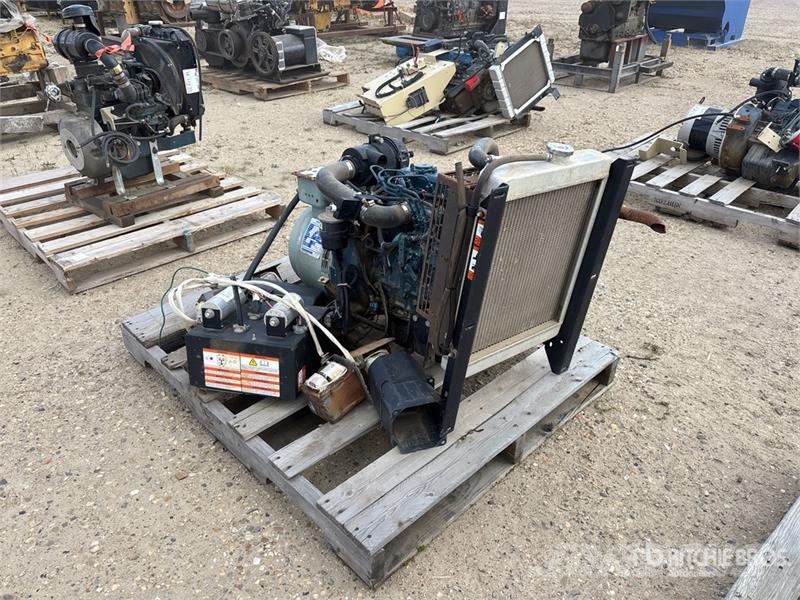 Kubota D1105-BG-ET01 12.6 kW 1.1 L Engine Motorer