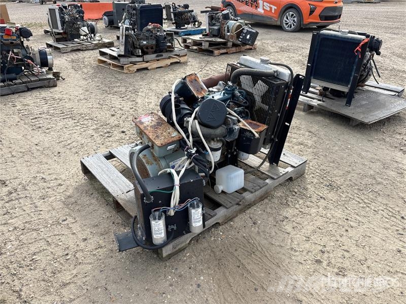 Kubota D1105-BG-ET01 12.6 kW 1.1 L Engine Motori