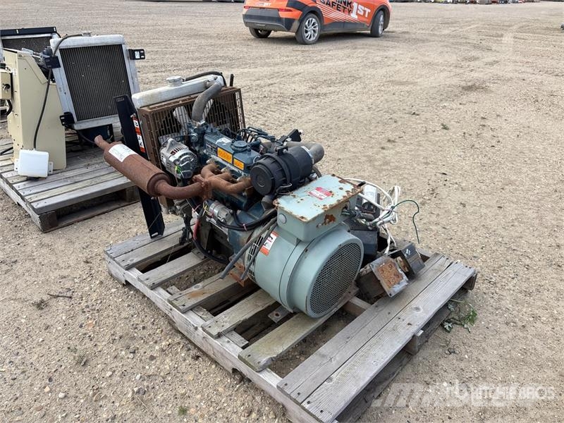 Kubota D1105-BG-ET01 12.6 kW 1.1 L Engine Motorer