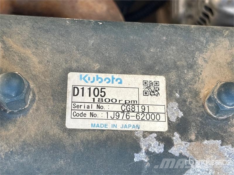 Kubota D1105-BG-ET01 12.6 kW 1.1 L Engine Motorer