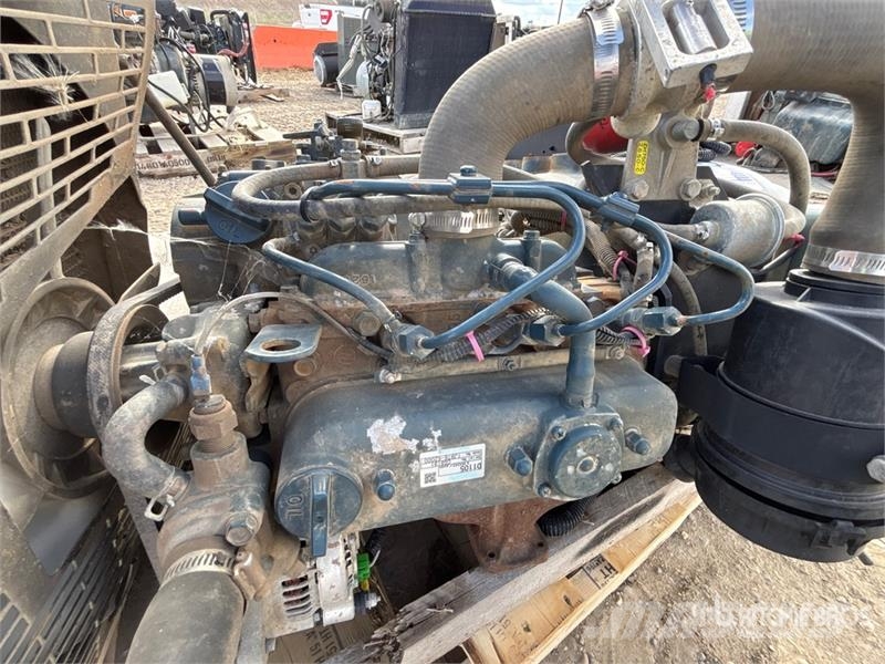 Kubota D1105-BG-ET01 12.6 kW 1.1 L Engine Motorer