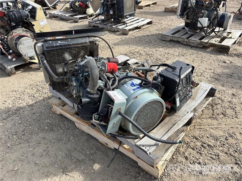 Kubota D1105-BG-ET01 12.6 kW 1.1 L Engine Motorer