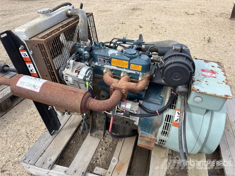 Kubota D1105-BG-ET01 12.6 kW 1.1 L Engine Motorer