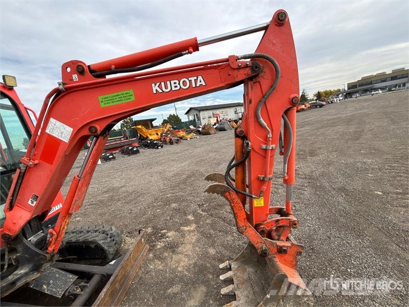 Kubota KX71-3S Minibagger < 7t