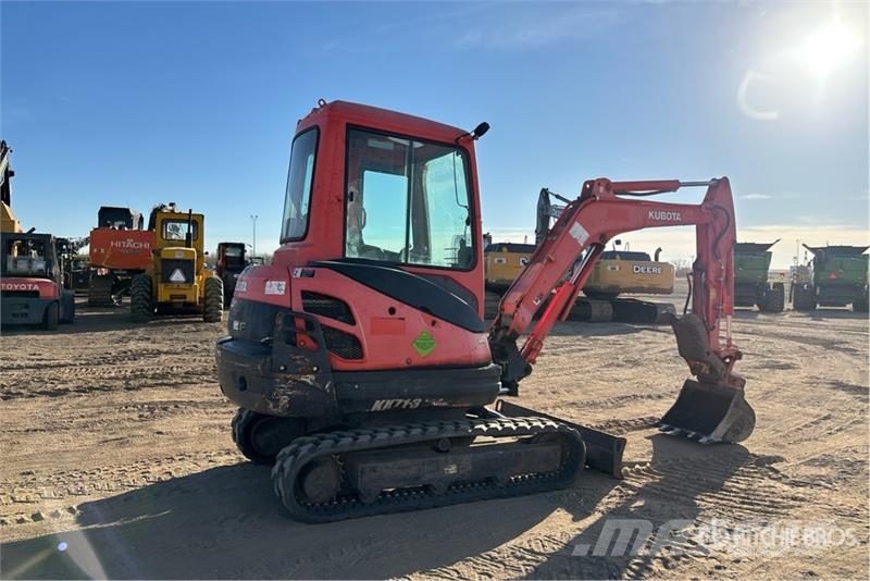 Kubota KX71-3S4R1 2.5 - 3 Ton Mini Excavator Мини екскаватори < 7 т
