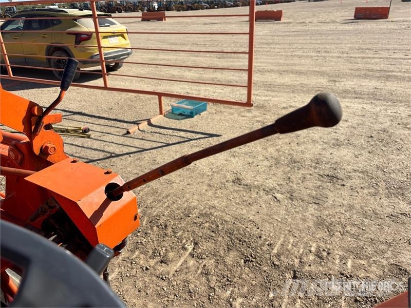 Kubota L1-20 2WD Utility Tractor Manjši traktorji