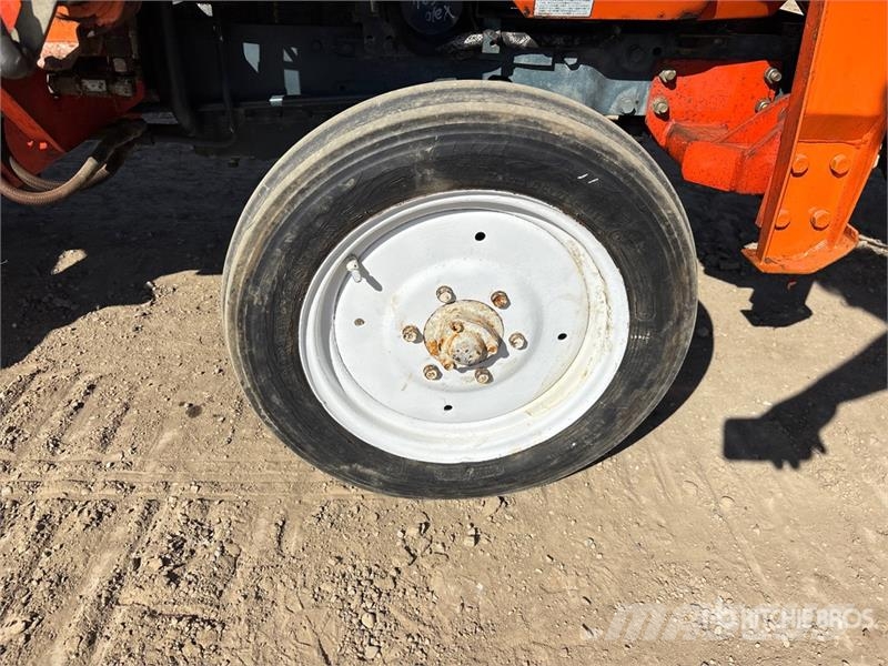Kubota L1-20 2WD Utility Tractor Manjši traktorji