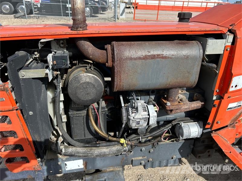 Kubota L2950 4WD Utility Tractor Kompakttraktorid