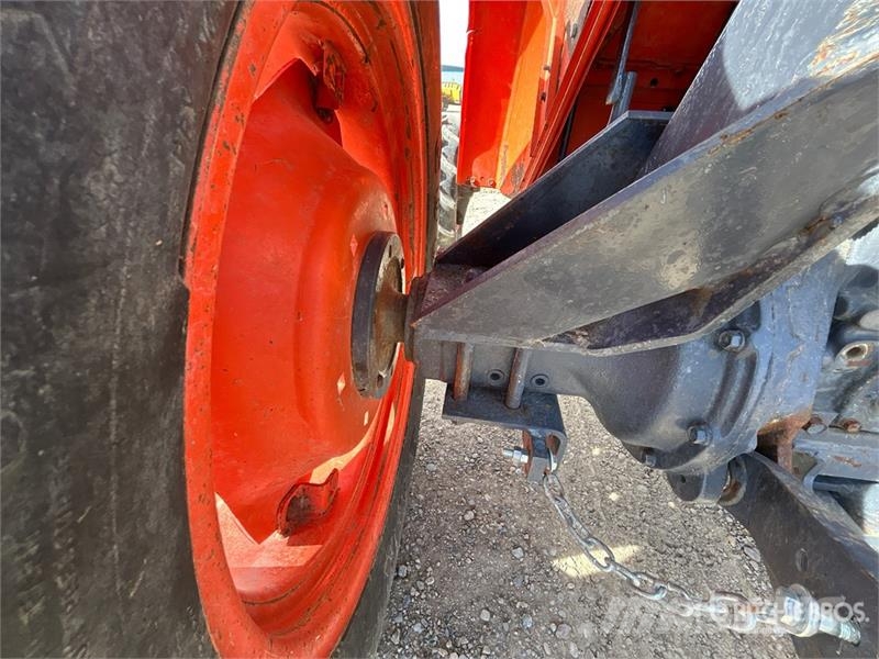 Kubota L2950 4WD Utility Tractor Kompakttraktorid