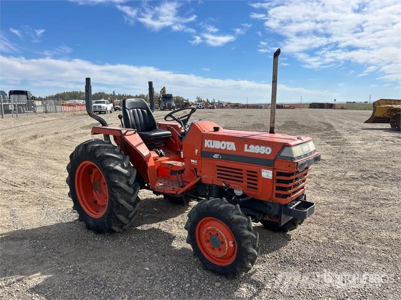 Kubota L2950 4WD Utility Tractor Kompakttraktorid