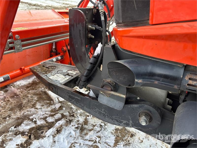 Kubota L4760D 4WD Tractor الجرارات