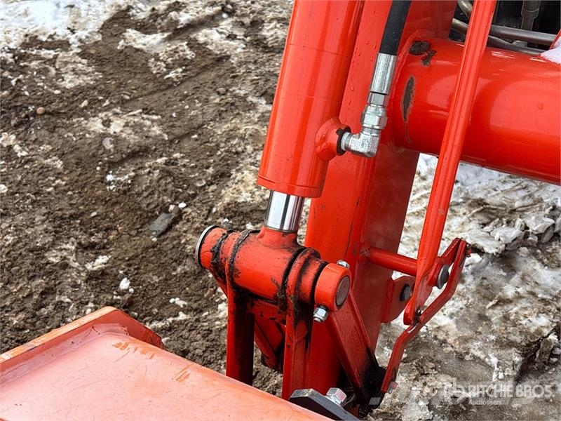Kubota L4760D 4WD Tractor الجرارات