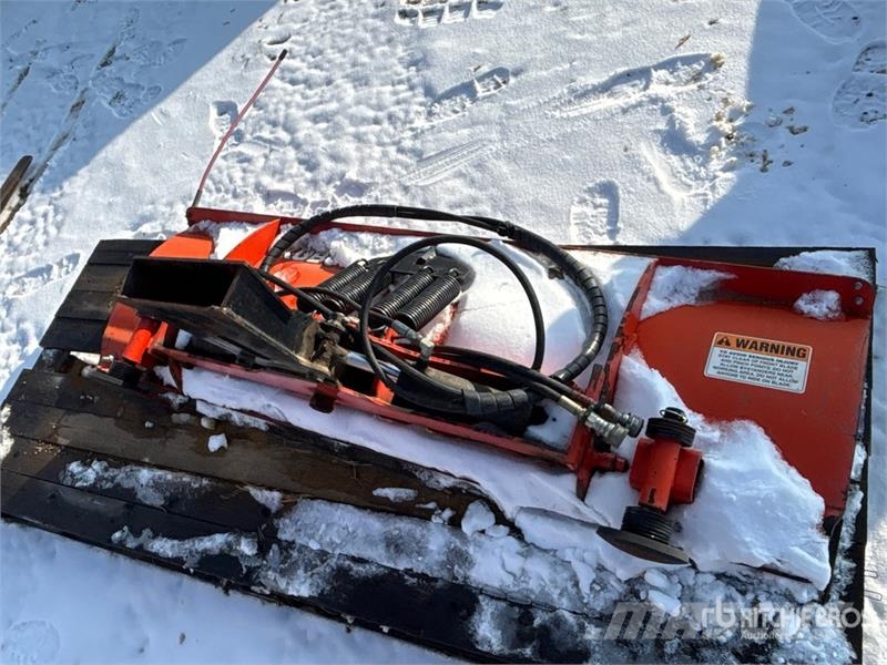 Kubota L4760D 4WD Tractor الجرارات