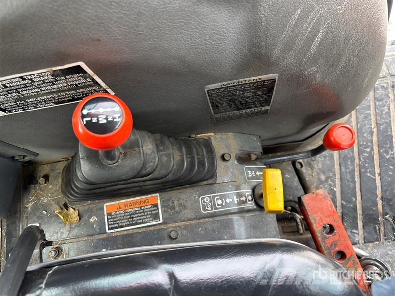 Kubota L4760D 4WD Tractor الجرارات