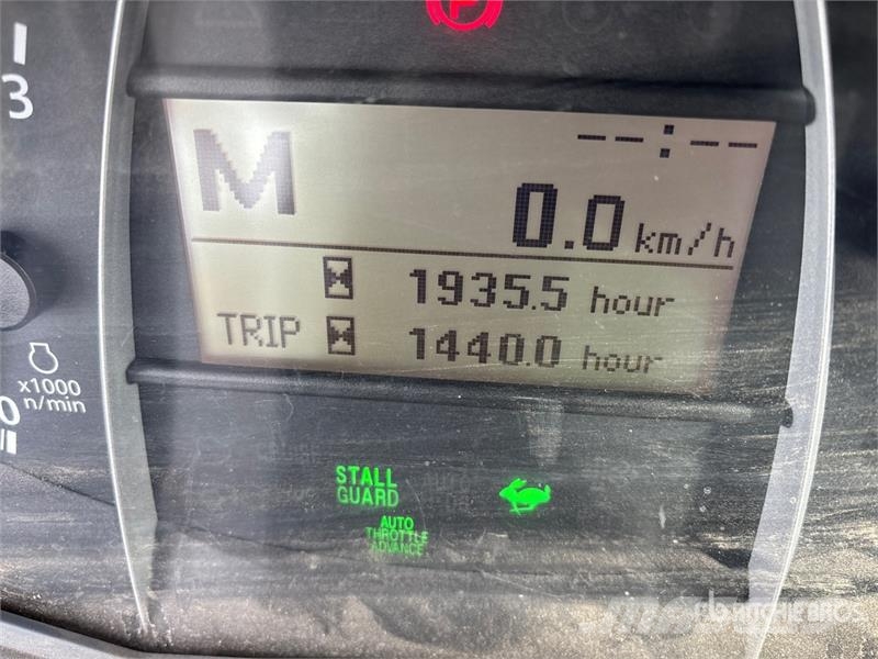 Kubota L4760D 4WD Tractor الجرارات