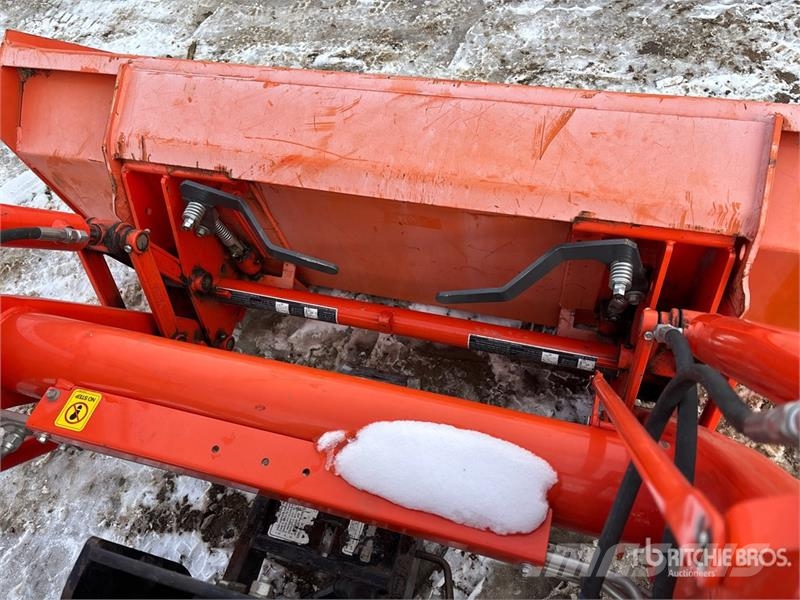 Kubota L4760D 4WD Tractor الجرارات