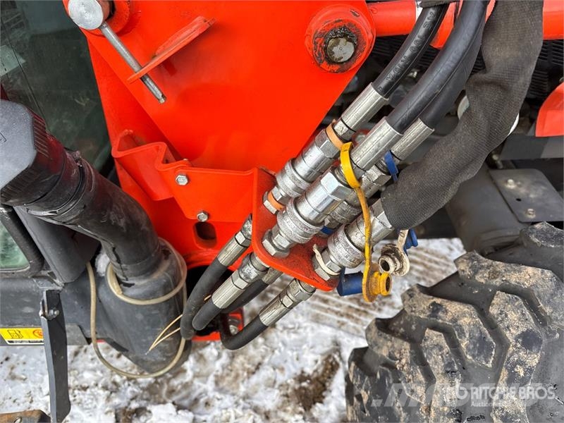 Kubota L4760D 4WD Tractor الجرارات