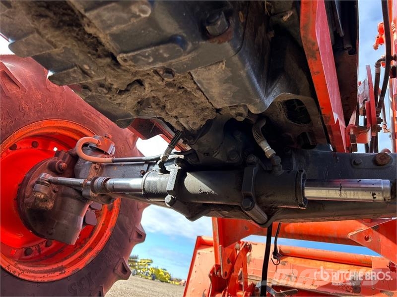 Kubota M125X Traktorer