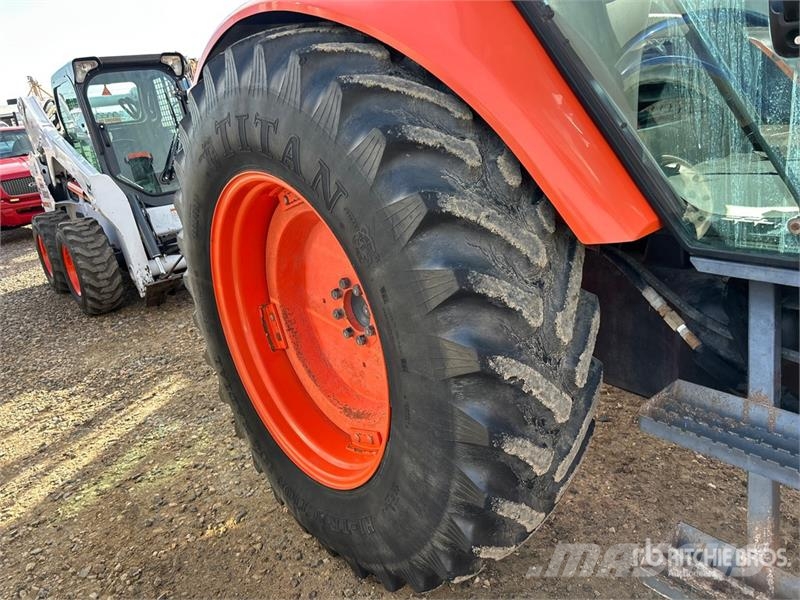 Kubota M125X Traktorer