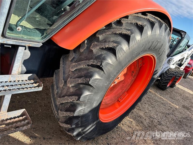 Kubota M125X Traktorer