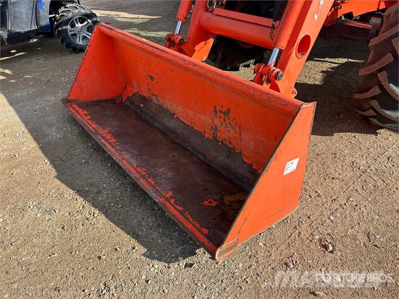 Kubota M125X Traktorer
