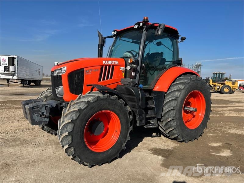 Kubota M7-152 Diesel 4WD Tractor Traktorok