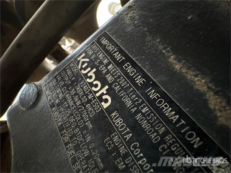 Kubota MX5000F 2WD Utility Tractor Manji traktori