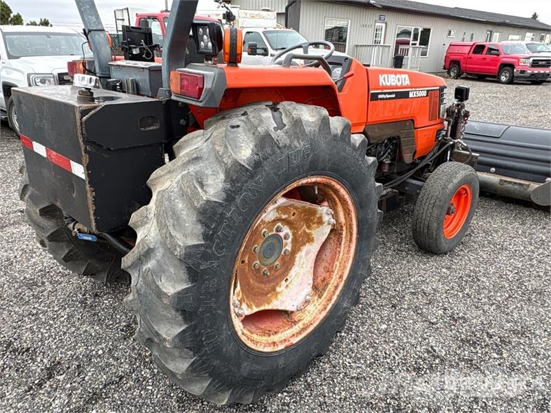 Kubota MX5000F 2WD Utility Tractor Manji traktori