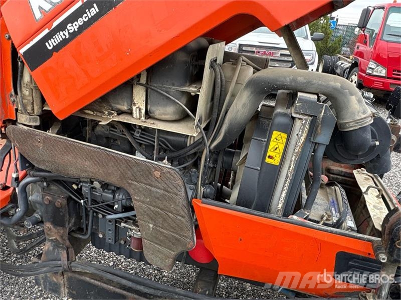 Kubota MX5000F 2WD Utility Tractor Manji traktori
