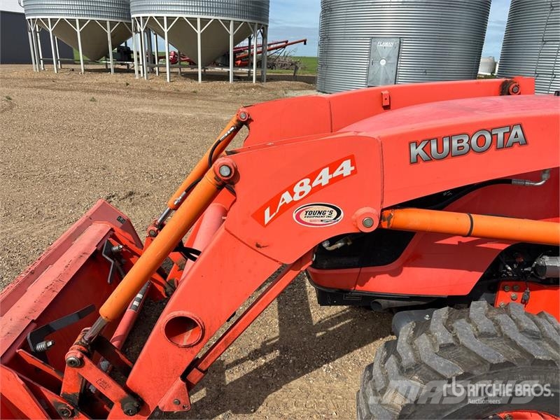 Kubota MX5100 Traktorit