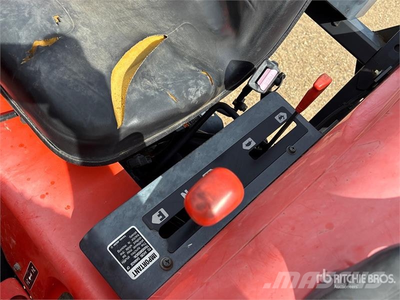 Kubota MX5100 Traktorit