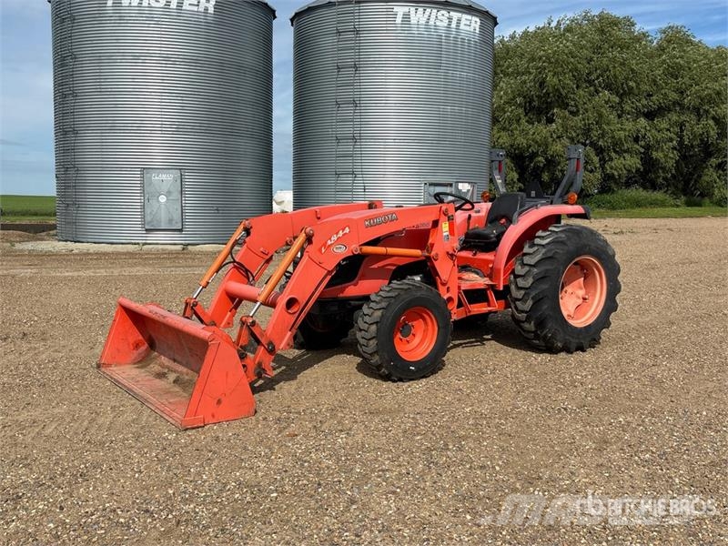 Kubota MX5100 Traktorit