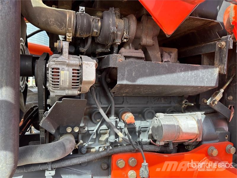 Kubota MX5100 Traktorit