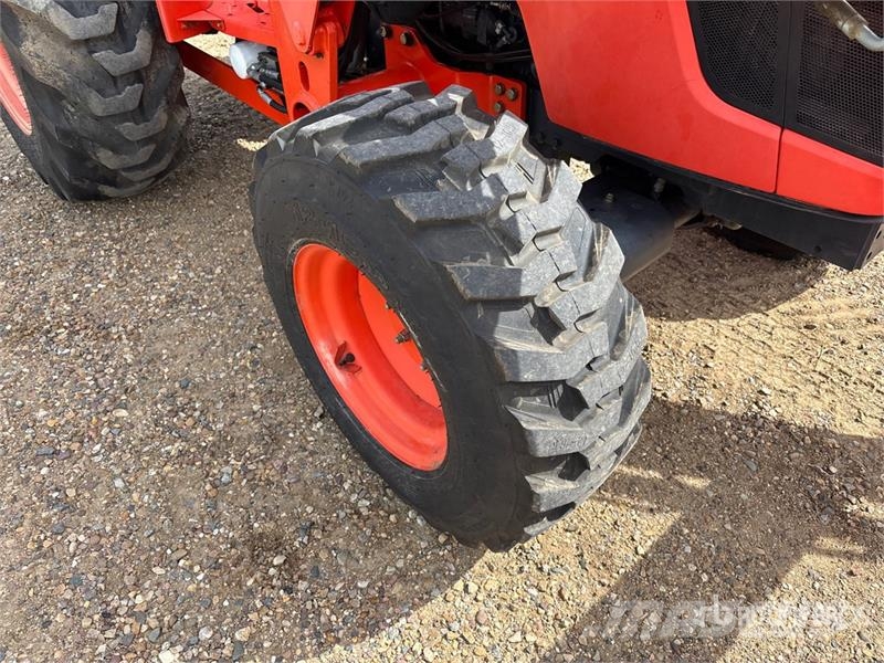 Kubota MX5100 Traktorit