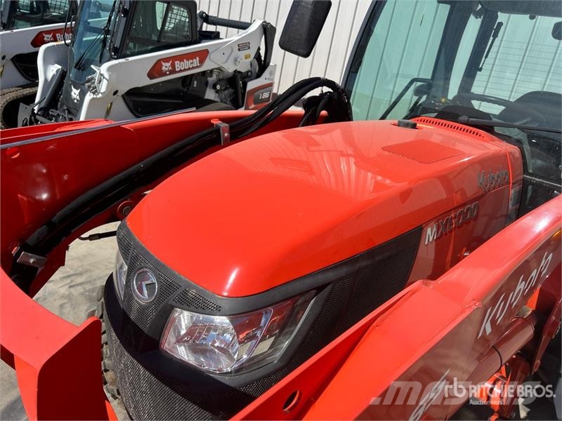 Kubota MX6000 4WD Utility Tractor 소형 트랙터