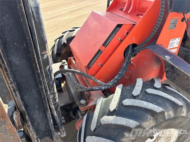 Kubota R430 4x4 Rough Terrain Forklift Tereptargonca