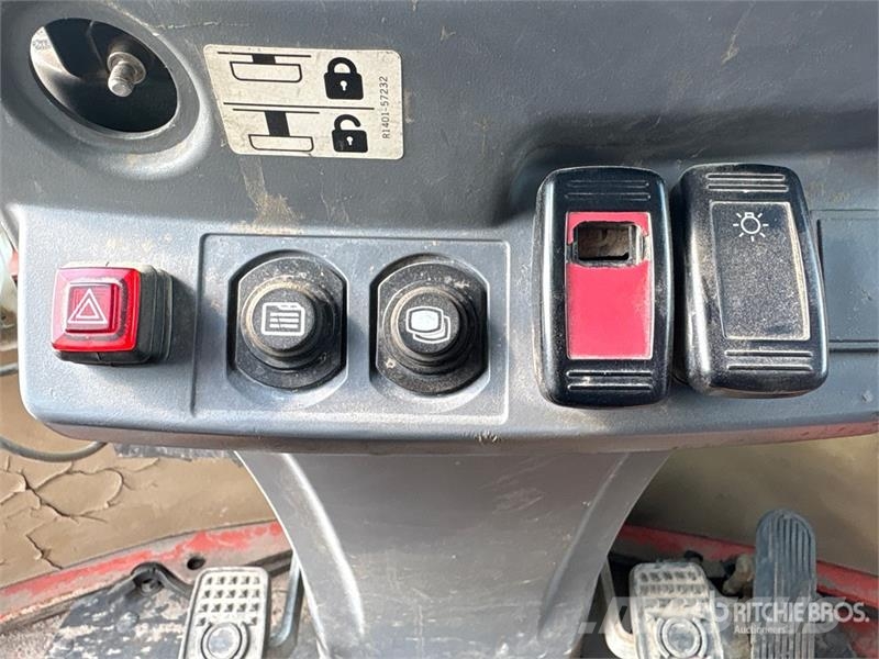 Kubota R430 4x4 Rough Terrain Forklift Tereptargonca